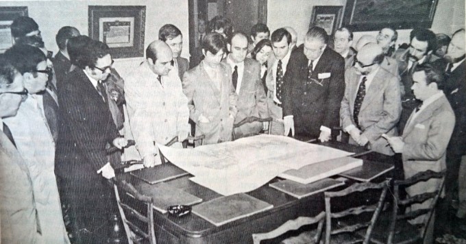 ILU_20_02_1977_PresentaciónCastroNovo_SalonPlenos_reduc